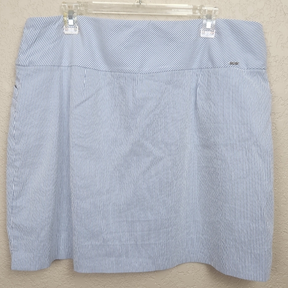 S.C & Co. Blue and White Striped Women's Skort XXL (5269) - Picture 3 of 6